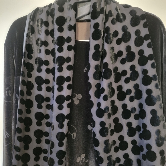 Vintage Sag Harbor 3 piece velvet Disney Mickey pant set - Picture 2 of 12